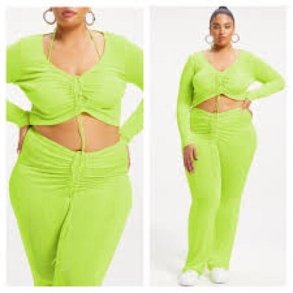 GOOD AMERICAN ELECTRIC LIME YELLOW GREEN V-NECK RUCHED CROP TOP 7 4XL NEW - Picture 1 of 11